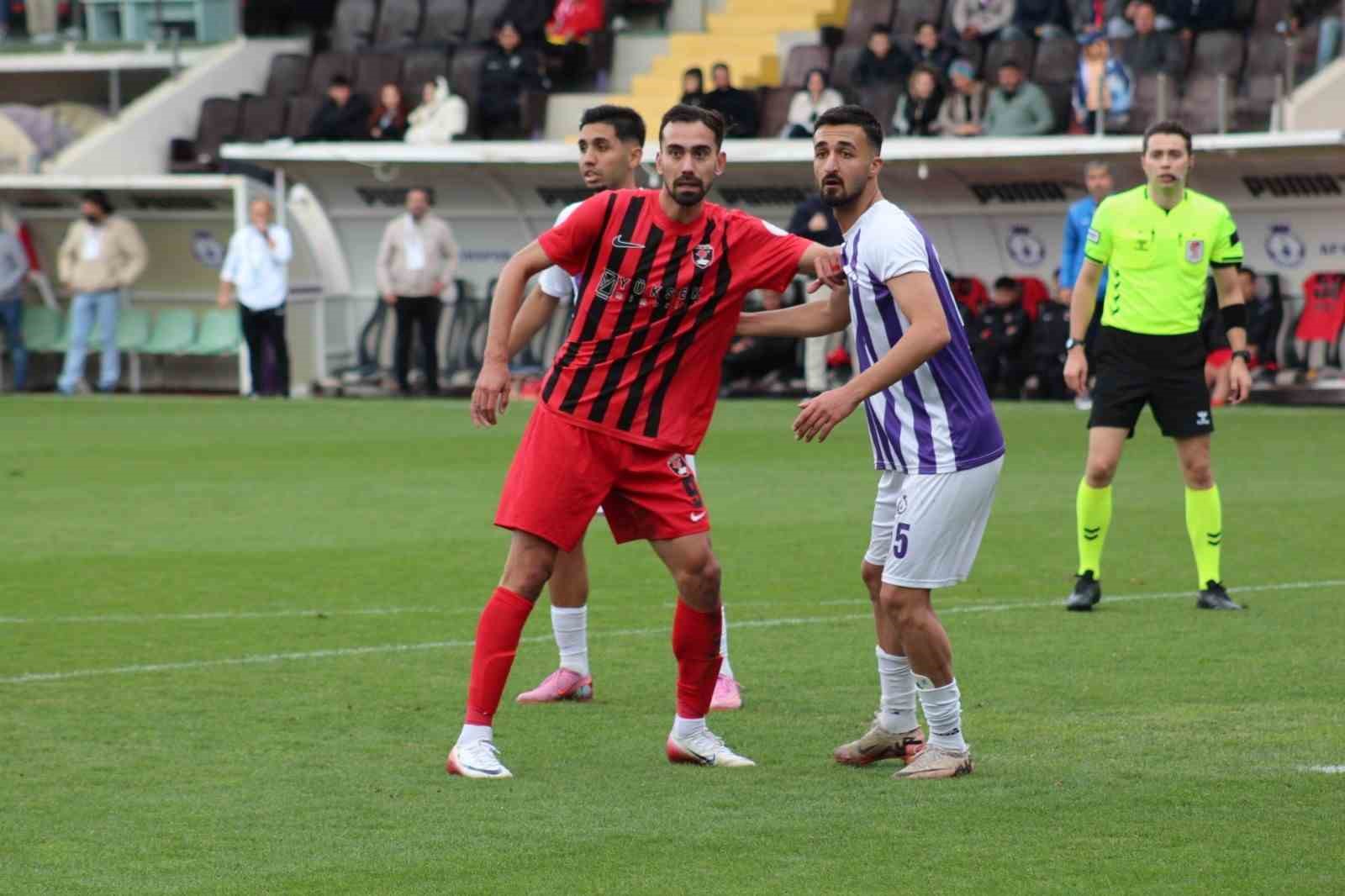 Deplasmanda Afyon&rsquo;u deviren Denizli İdmanyurdu &ccedil;ıkışını s&uuml;rd&uuml;rd&uuml;
