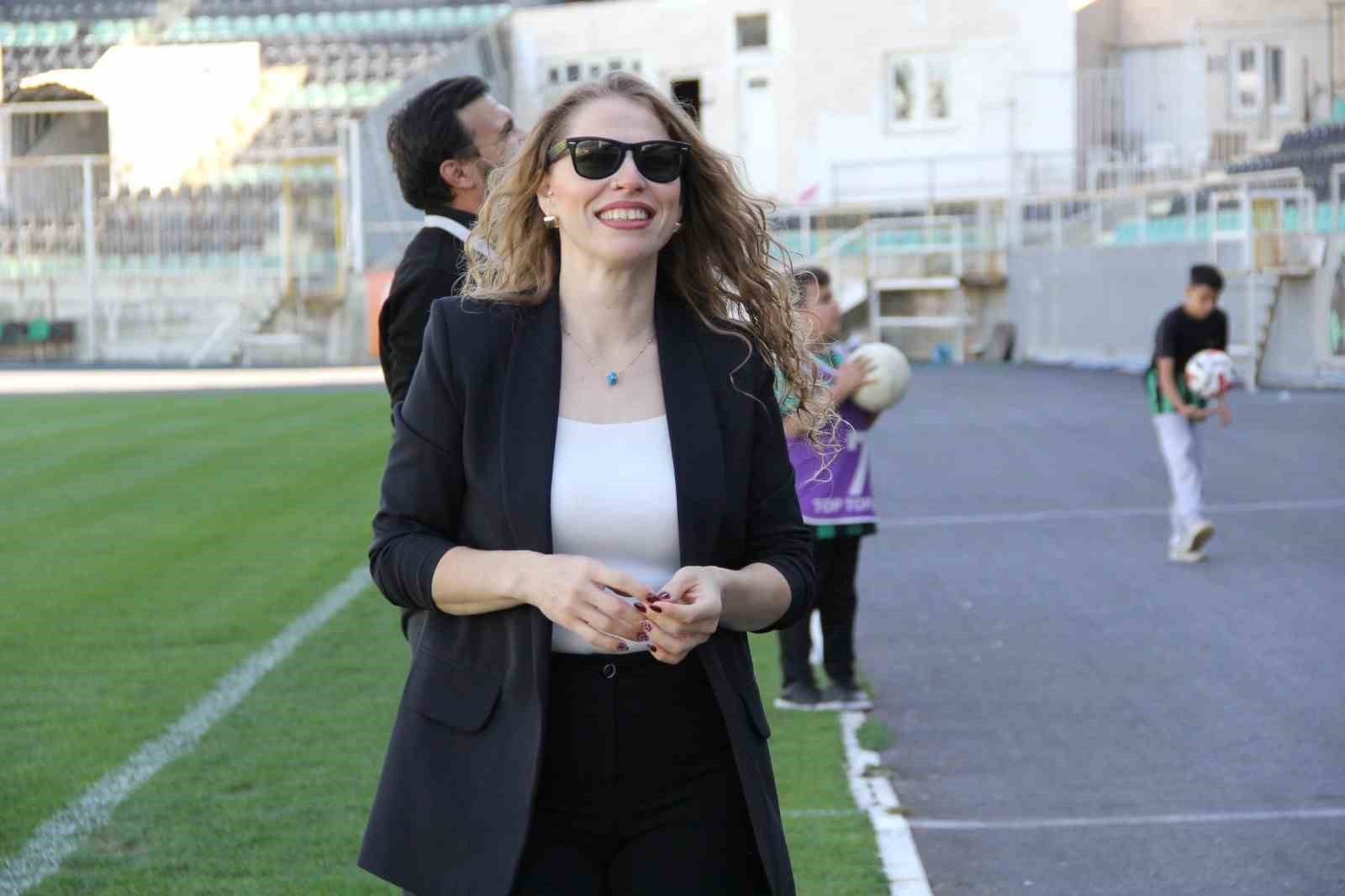 Denizlili kadın denetçi Türkiye’de bir ilke imza attı