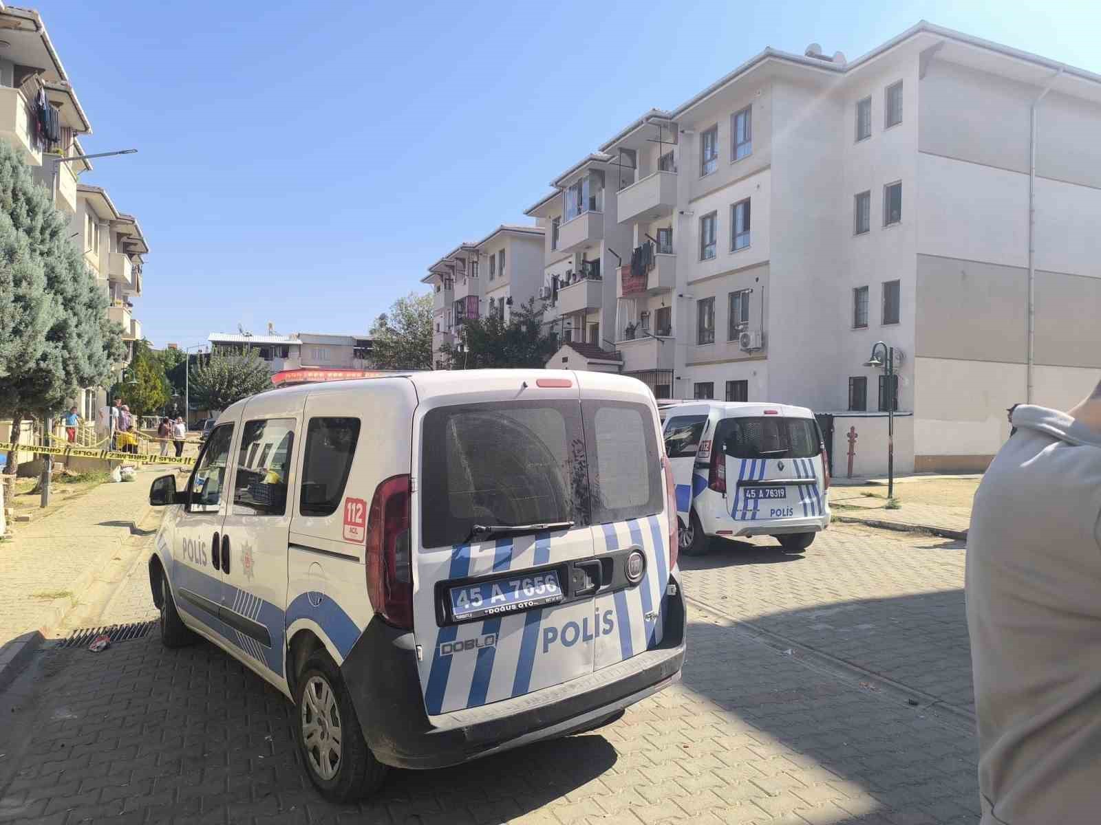 Turgutlu’da silahlı kavga: 1 yaralı