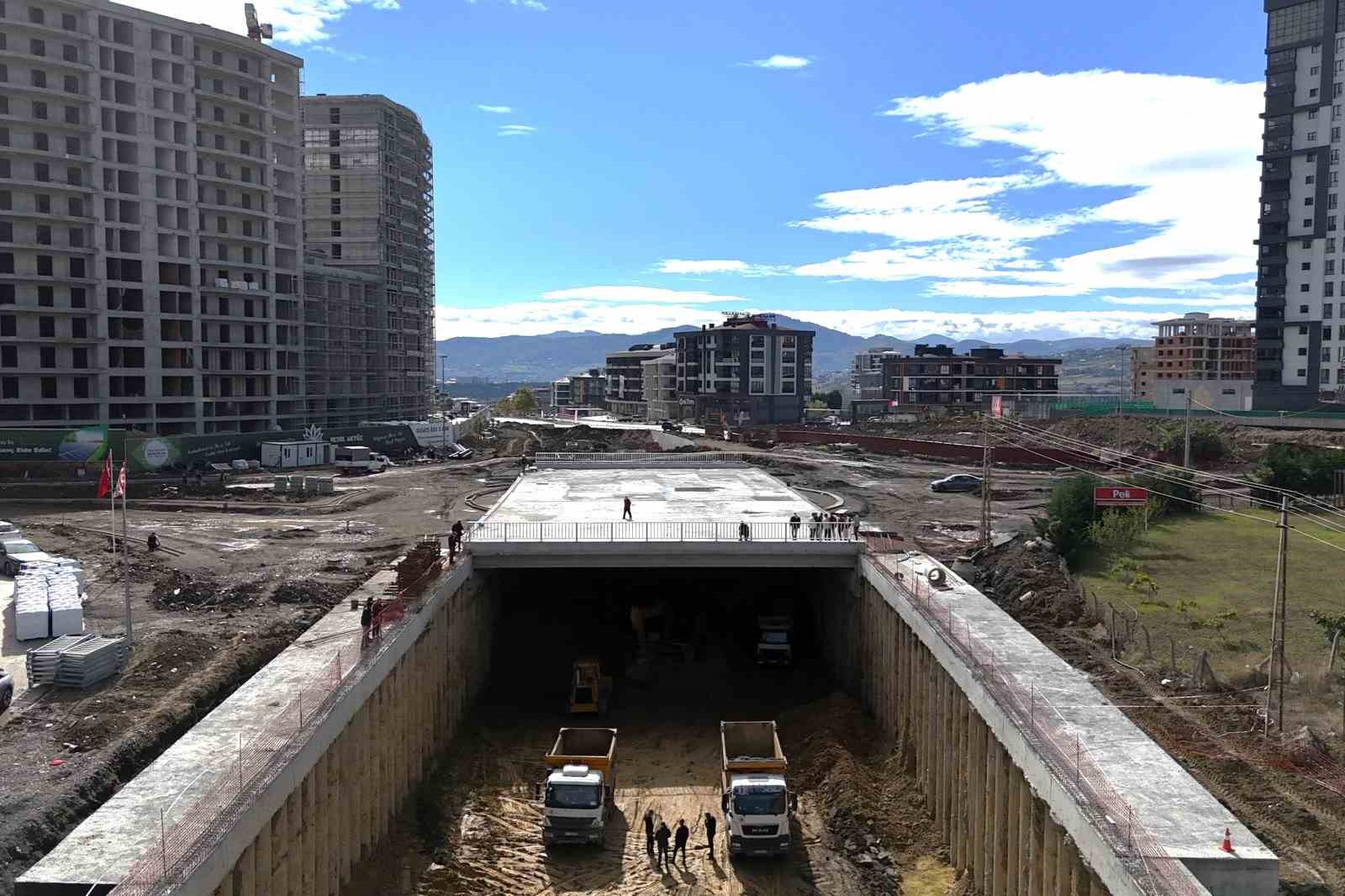 RTE Bulvarı’nda 3. şeridin inşası başladı