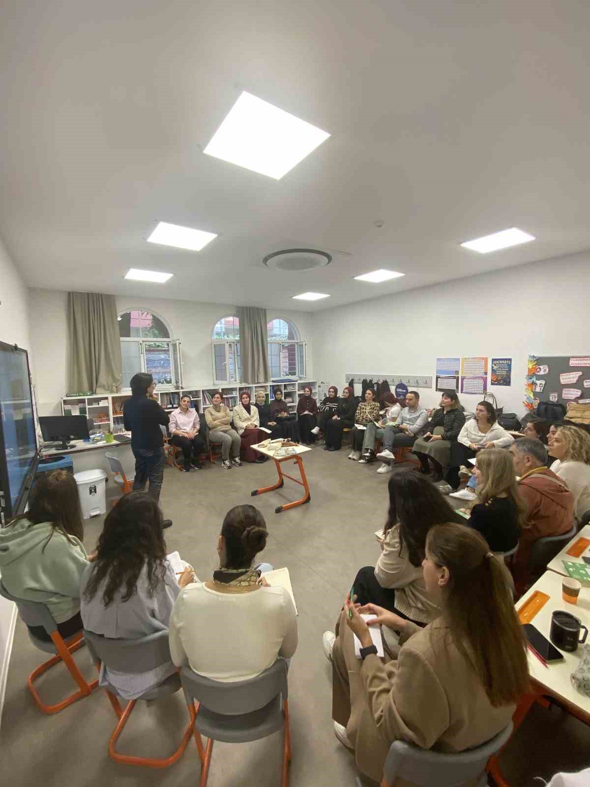 Garanti BBVA ve ÖRAV 11’inci ÖRAV Eğitim Şenliği ile İstanbul’da öğretmenlerle buluştu
