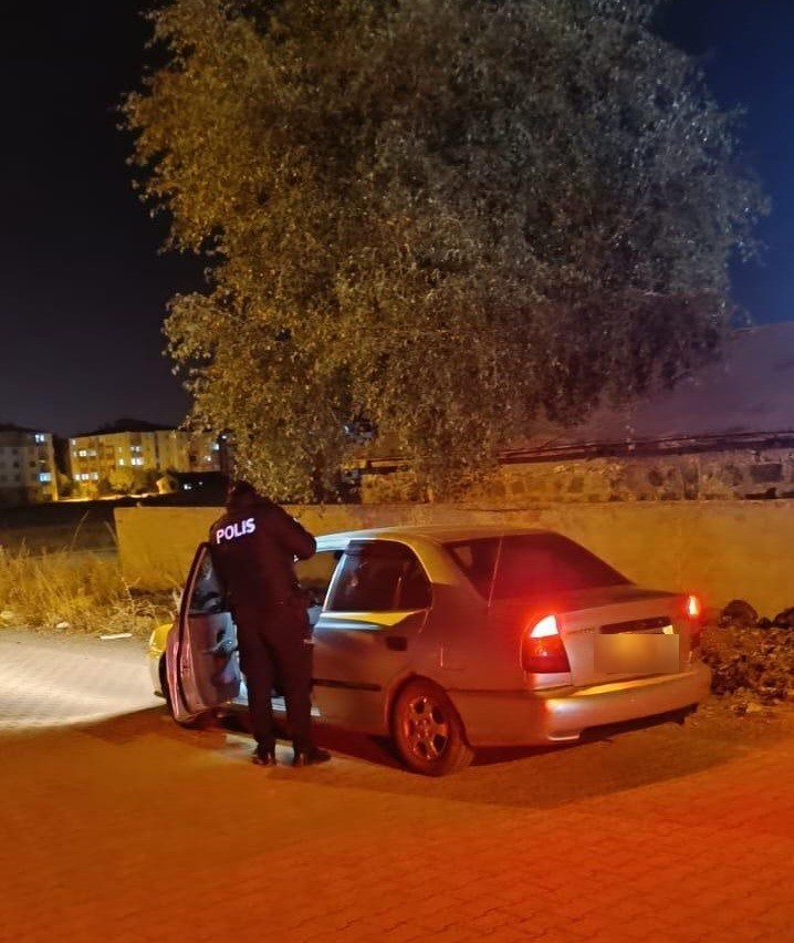 Kars’ta asayiş ve huzur odaklı "Şok Uygulamalar" devam ediyor
