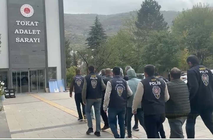 Tokat’ta yasa dışı bahis ve nitelikli dolandırıcılığa operasyon: 5 tutuklama