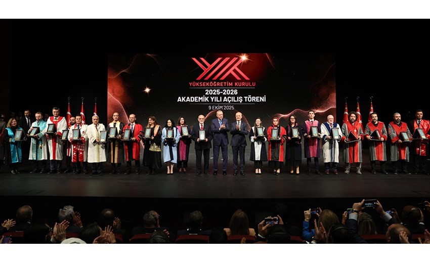 ET&Uuml;&rsquo;l&uuml; akademisyene Cumhurbaşkanı Erdoğan&rsquo;dan &uuml;st&uuml;n başarı &ouml;d&uuml;l&uuml;
