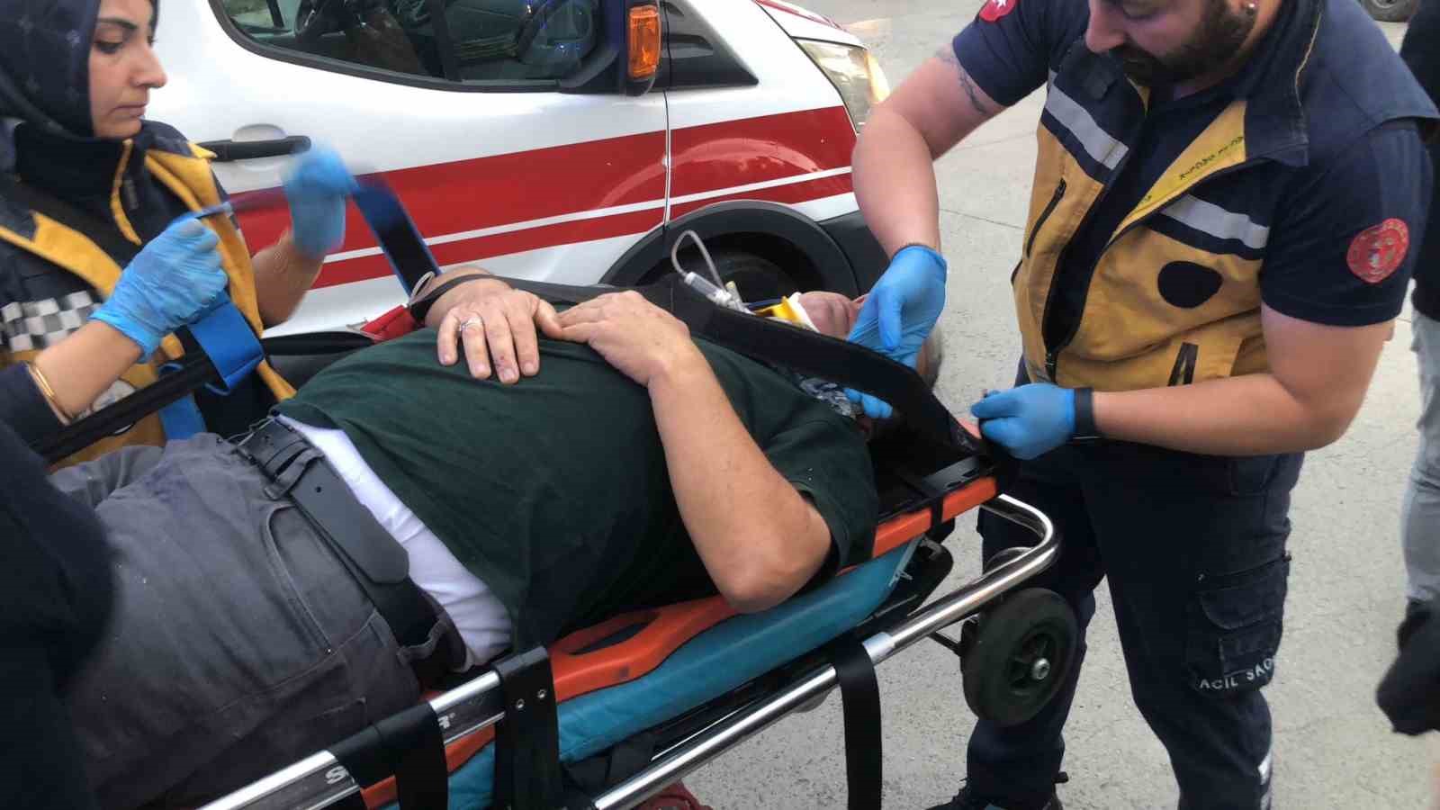 Samsun’da sıkışmalı trafik kazası: 2 yaralı