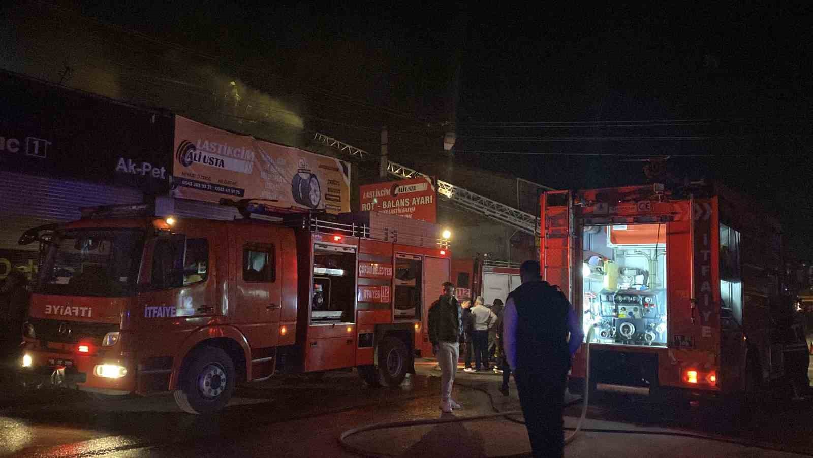 Çorum’da lastik tamirhanesinde yangın