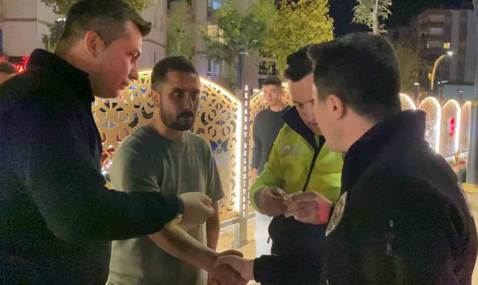 Ayakta bile durmakta güçlük çeken alkollü sürücü önünde giden araca çarptı