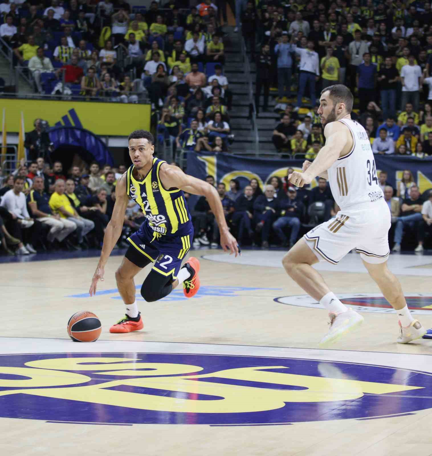 Euroleague: Fenerbahçe: 69 - Dubai Basketbol: 93
