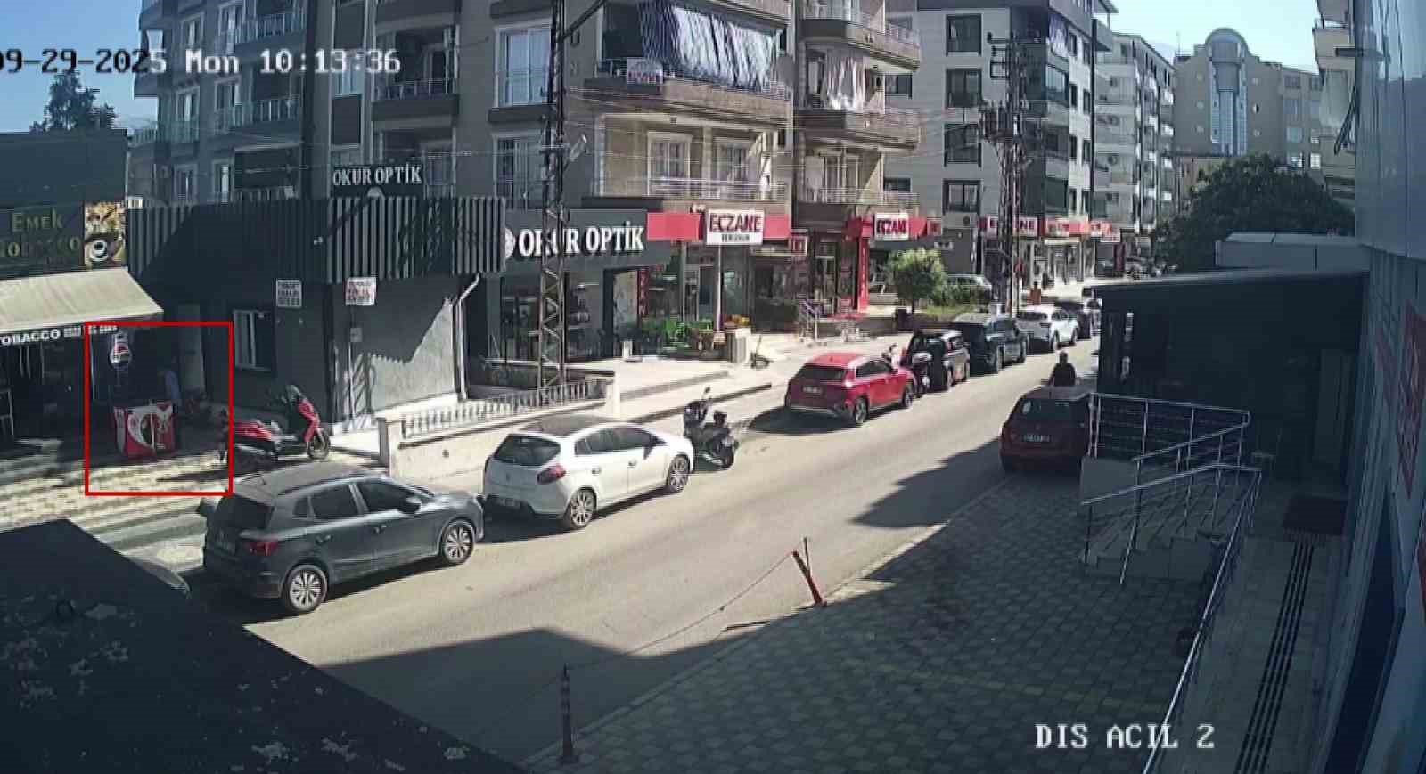 Marketten 7 bin TL&rsquo;lik dondurma &ccedil;alan şahsın akli dengesinin yerinde olmadığı ortaya &ccedil;ıktı
