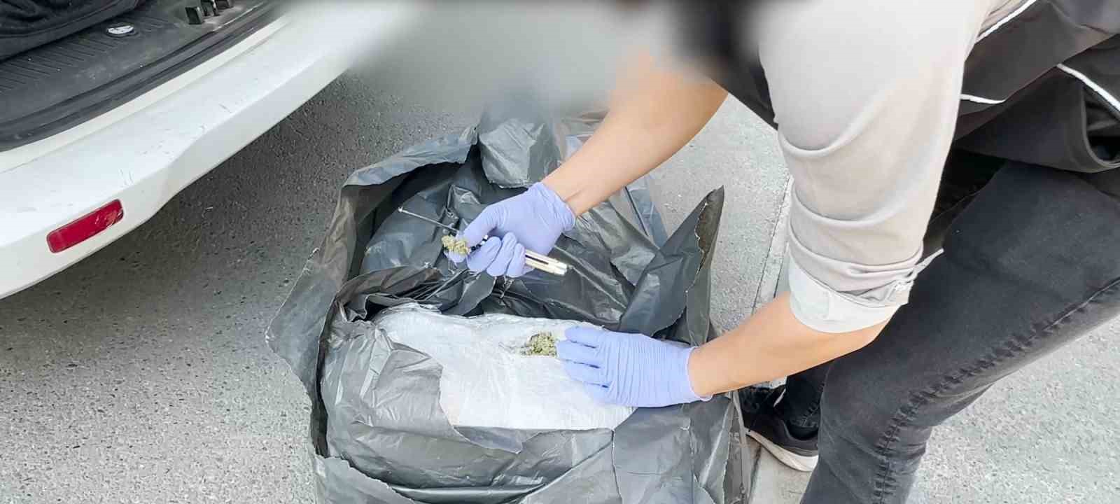 Batman’da durdurulan araçta 20 kilo 400 gram uyuşturucu ele geçirildi