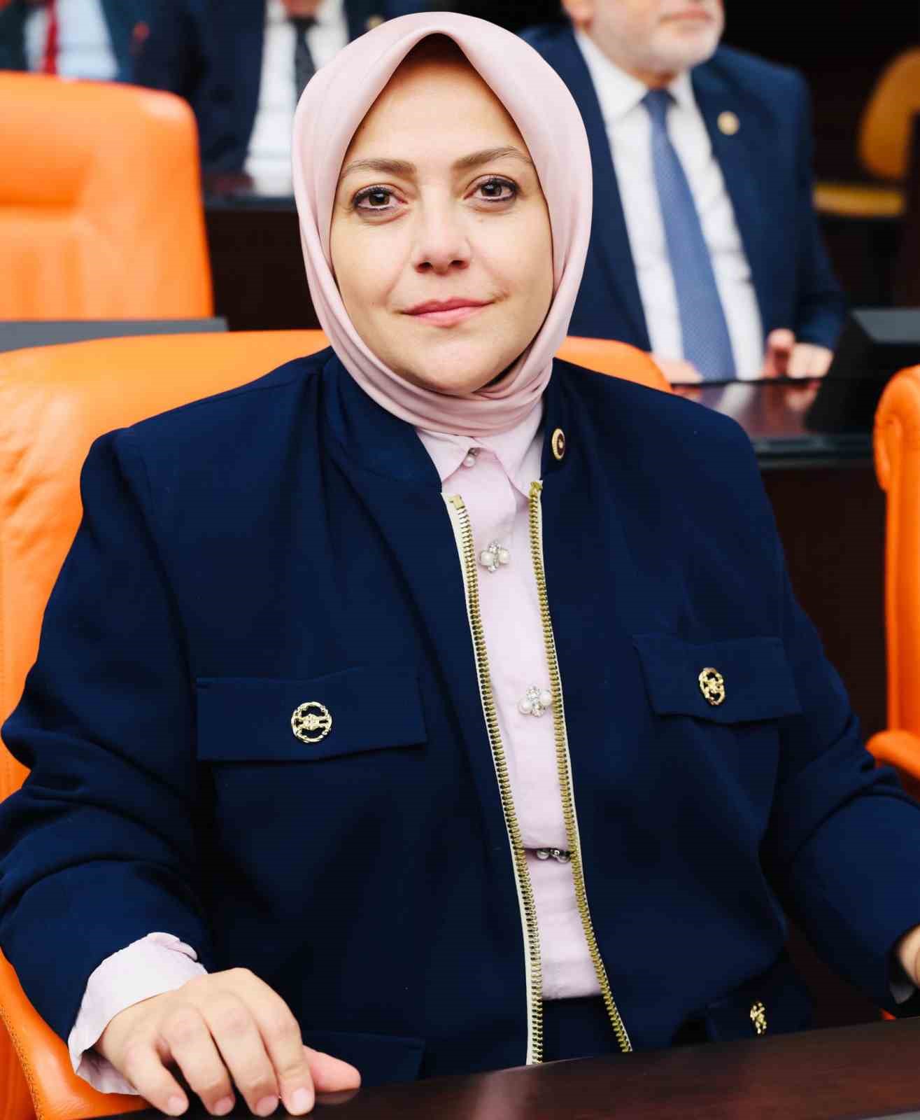 Milletvekili Ün; "Direnişin destanını yazan Gazze halkına katkı sağlamaya çalıştık"