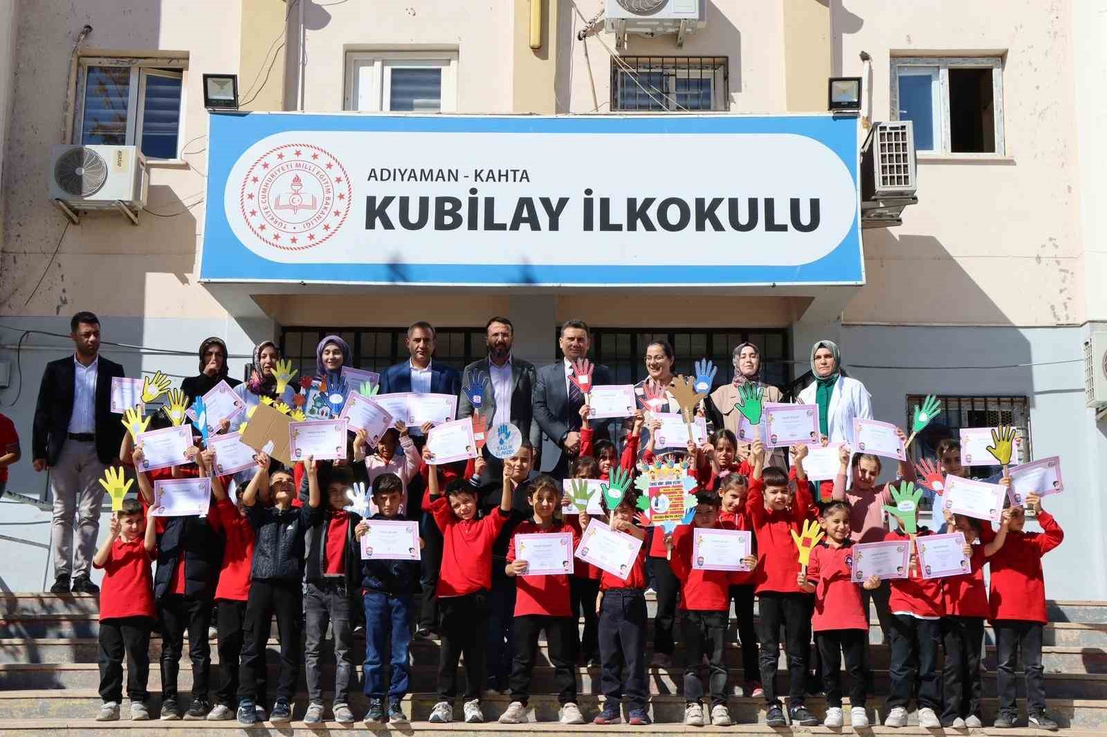 Kahta Devlet Hastanesi’nden Dünya El Yıkama Günü’nde anlamlı etkinlik