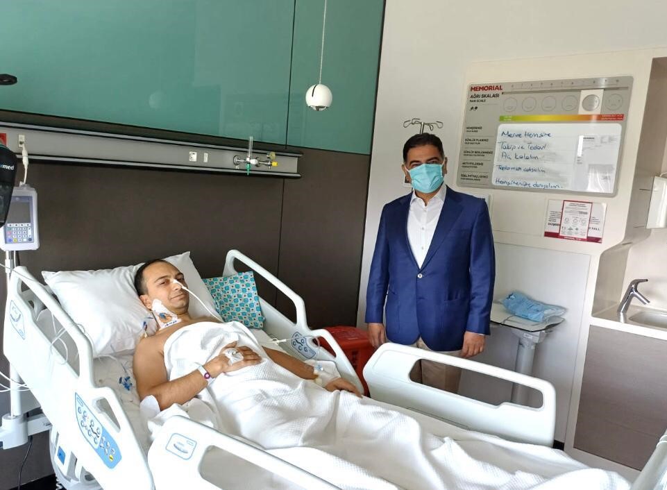 Doktor oğlu, Profesör babaya karaciğerini verdi