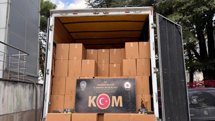 Sakarya’da 3 milyon 250 bin boş makaron ele geçirildi

