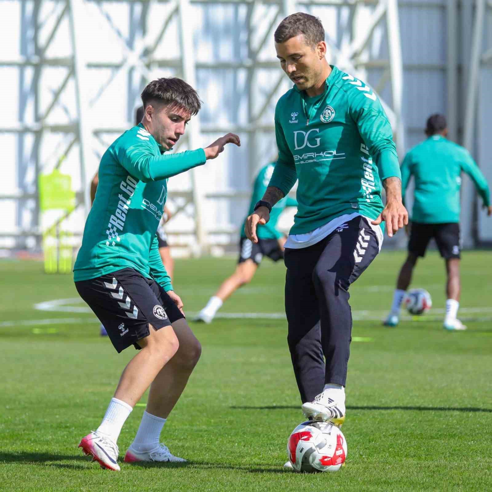 Konyaspor, Kocaelispor maçının hazırlıklarını sürdürüyor
