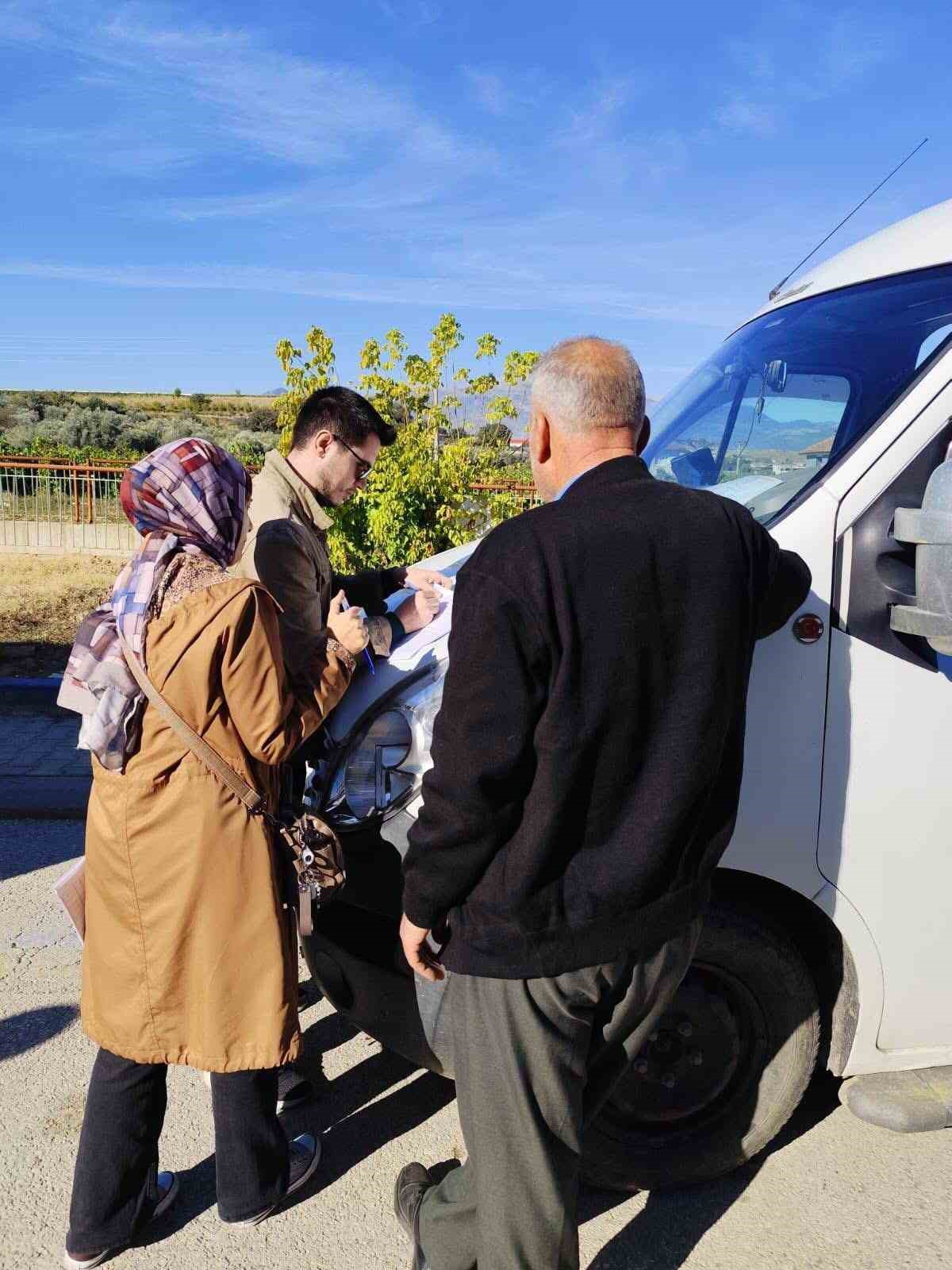 Sarıgöl’de okul servisleri sıkı denetimden geçti
