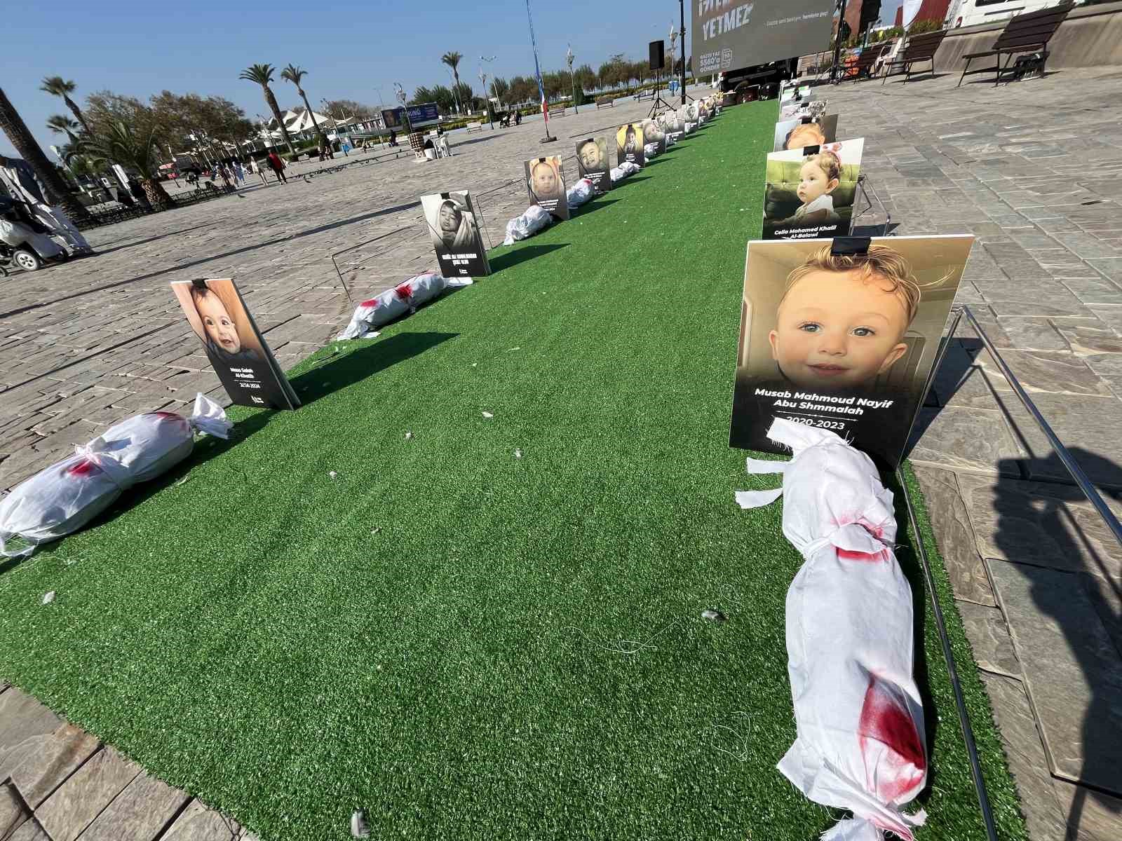 İzmir’de "Vicdan Sergisi" ile Gazze’nin acısına dikkat çekildi