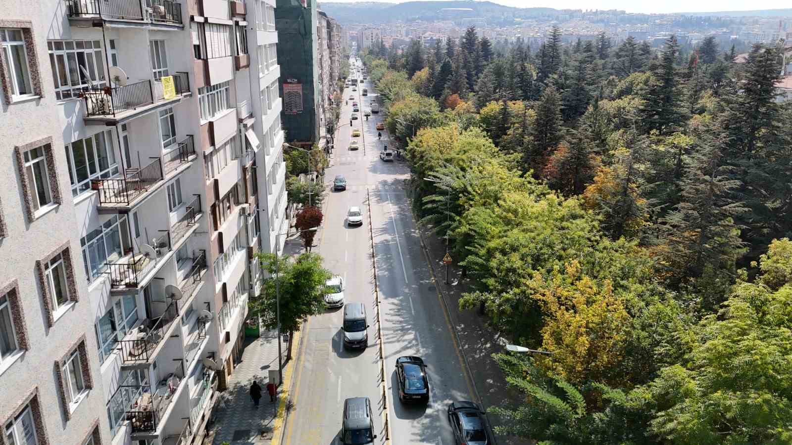 Servis&ccedil;i ve taksicilerin beklediği rapor UKOME&rsquo;ye geliyor
