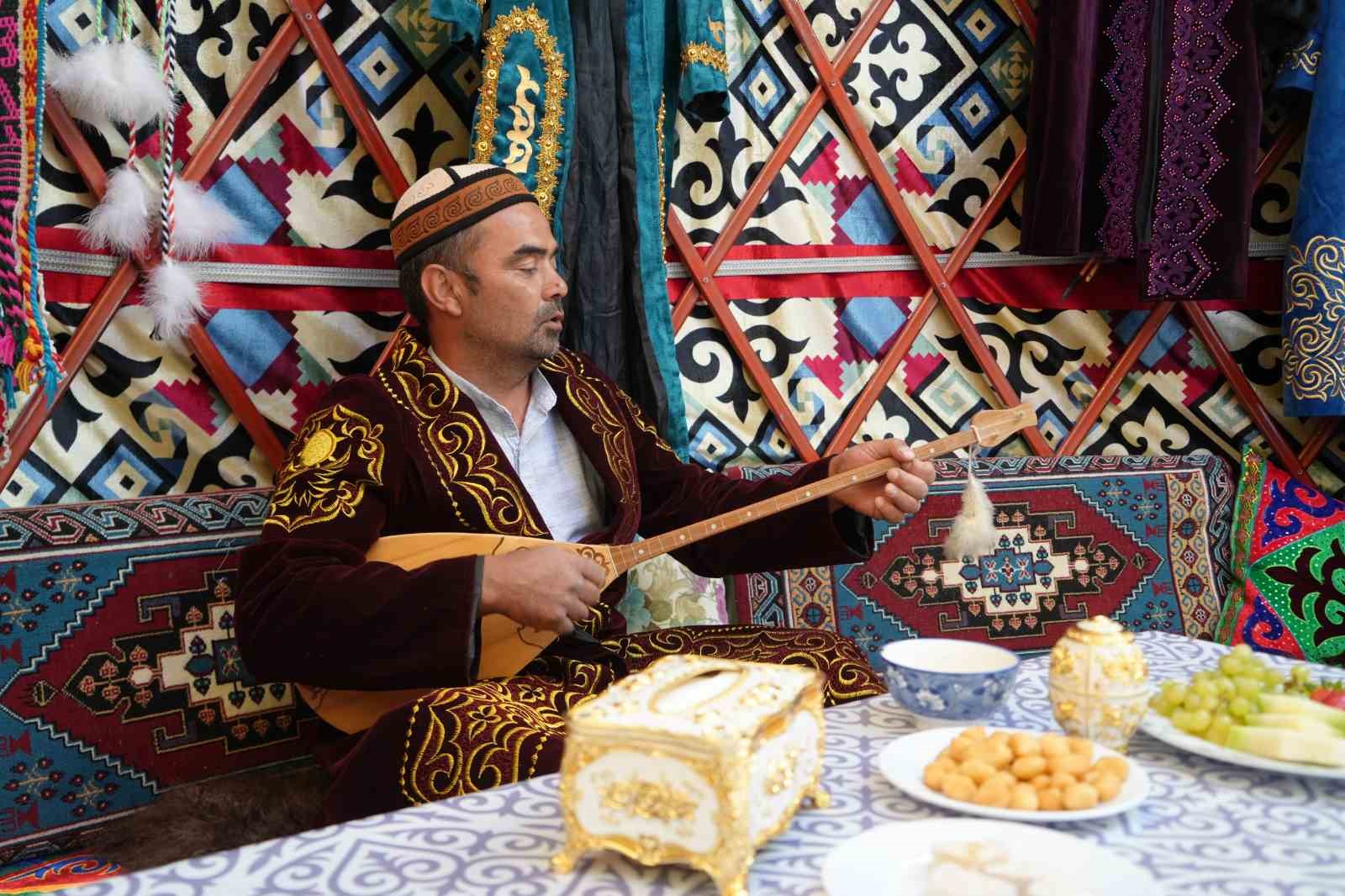 Doğu Türkistan’dan Niğde’ye uzanan yol: Altay köyünde Kazaklar kültürlerini yaşatıyor