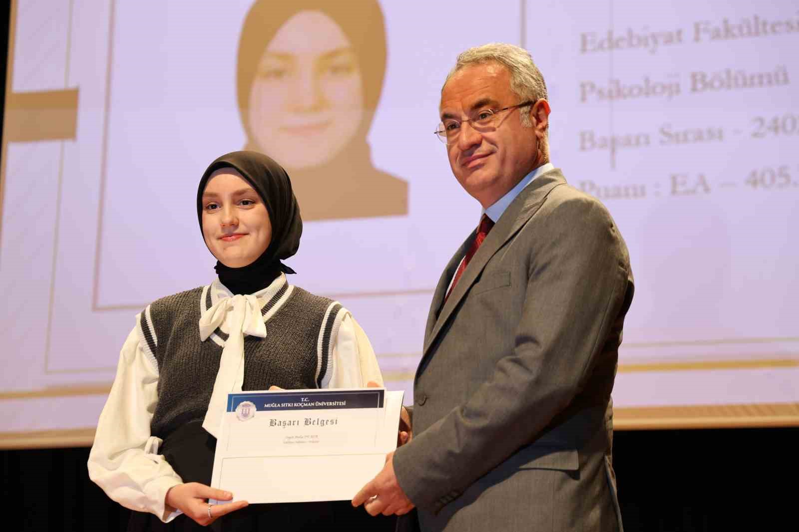 MSK&Uuml;&rsquo;de 2025-2026 yılı akademik a&ccedil;ılışı yapıldı
