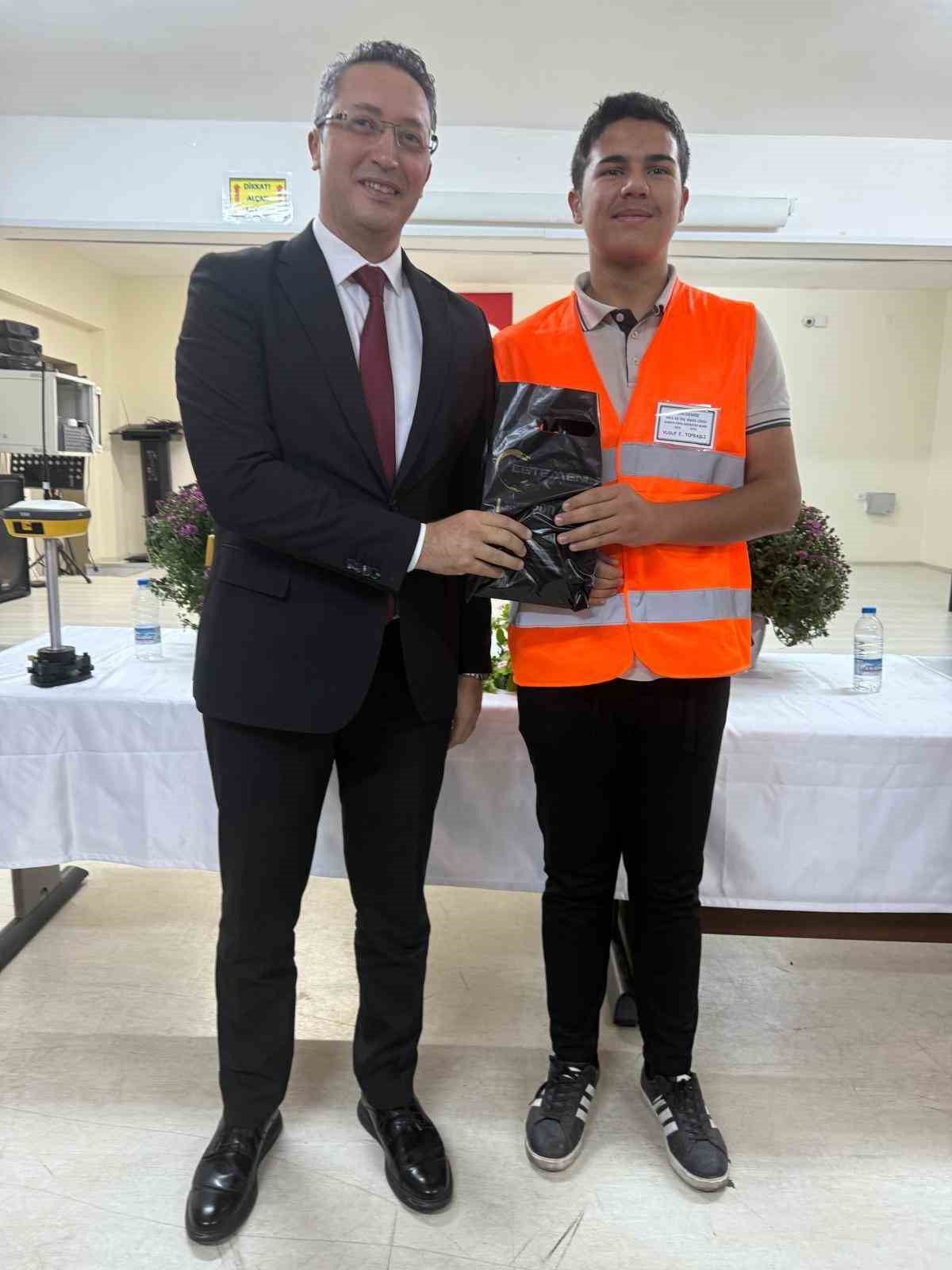 Tapu kadastro &ouml;ğrencilerine kariyer dersi
