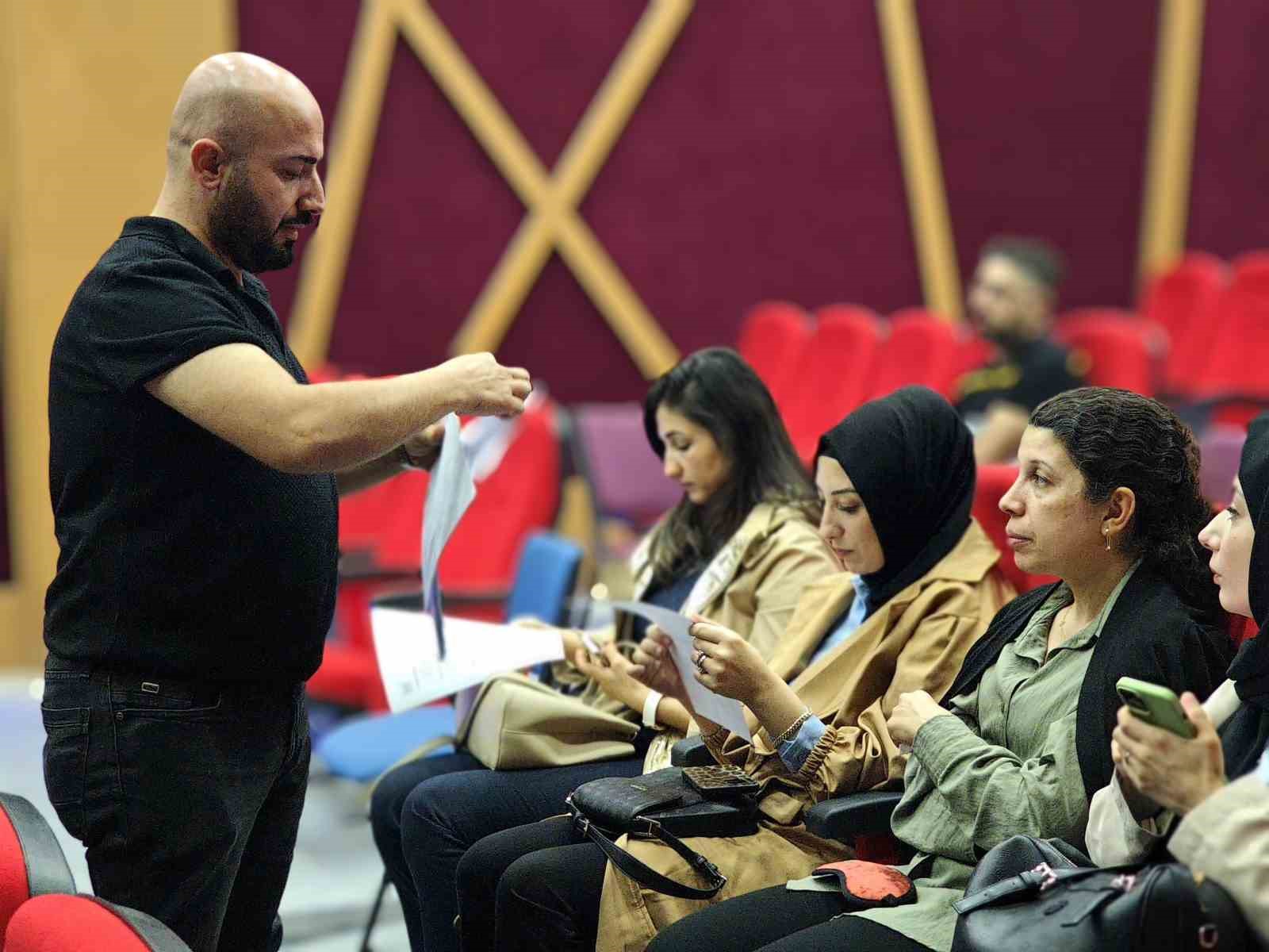 Mardin Büyükşehir Belediyesi’nden "Beyaz Baston Günü" farkındalık etkinliği
