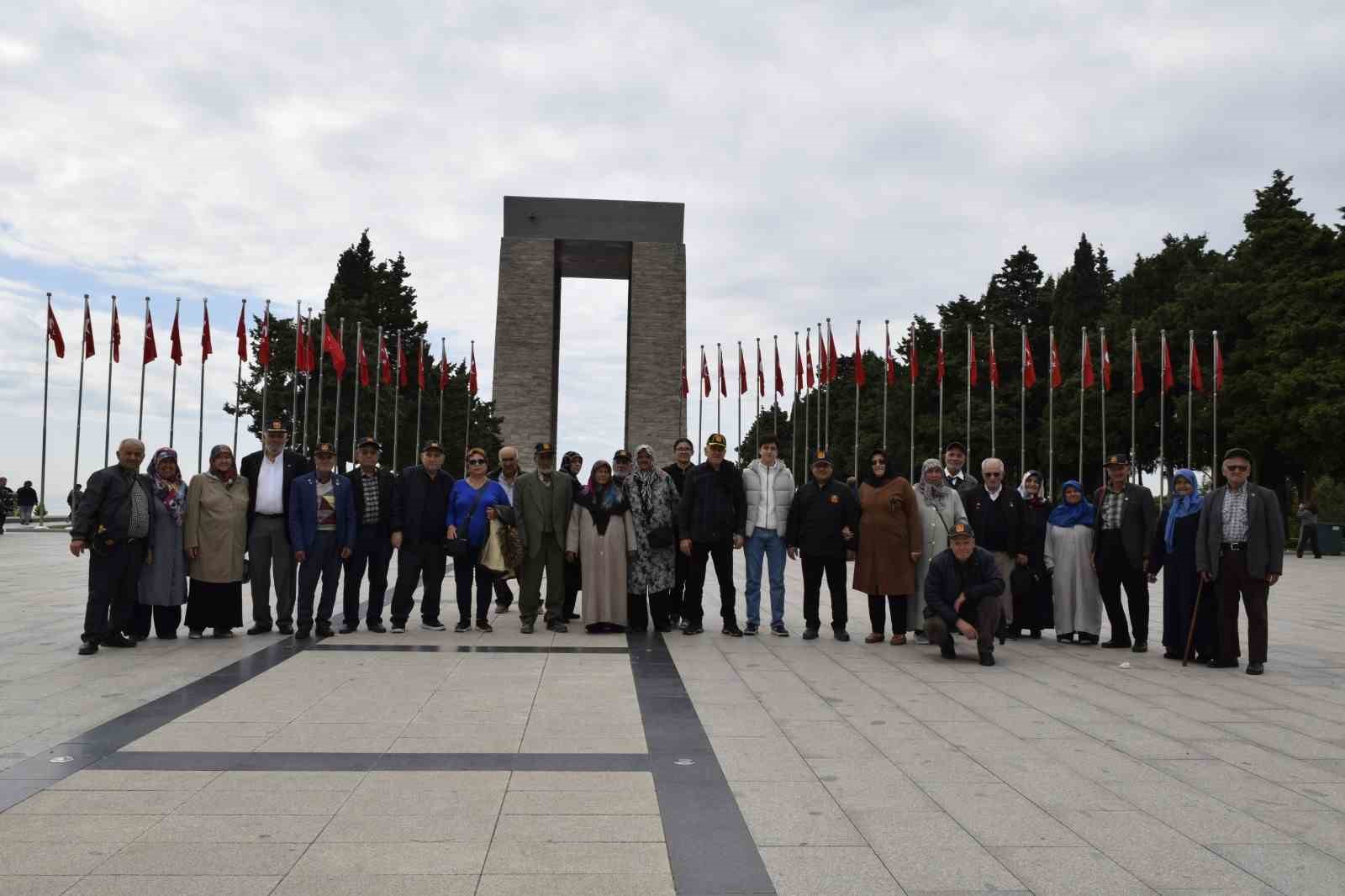 Manisalı gazilerden anlamlı seyahat
