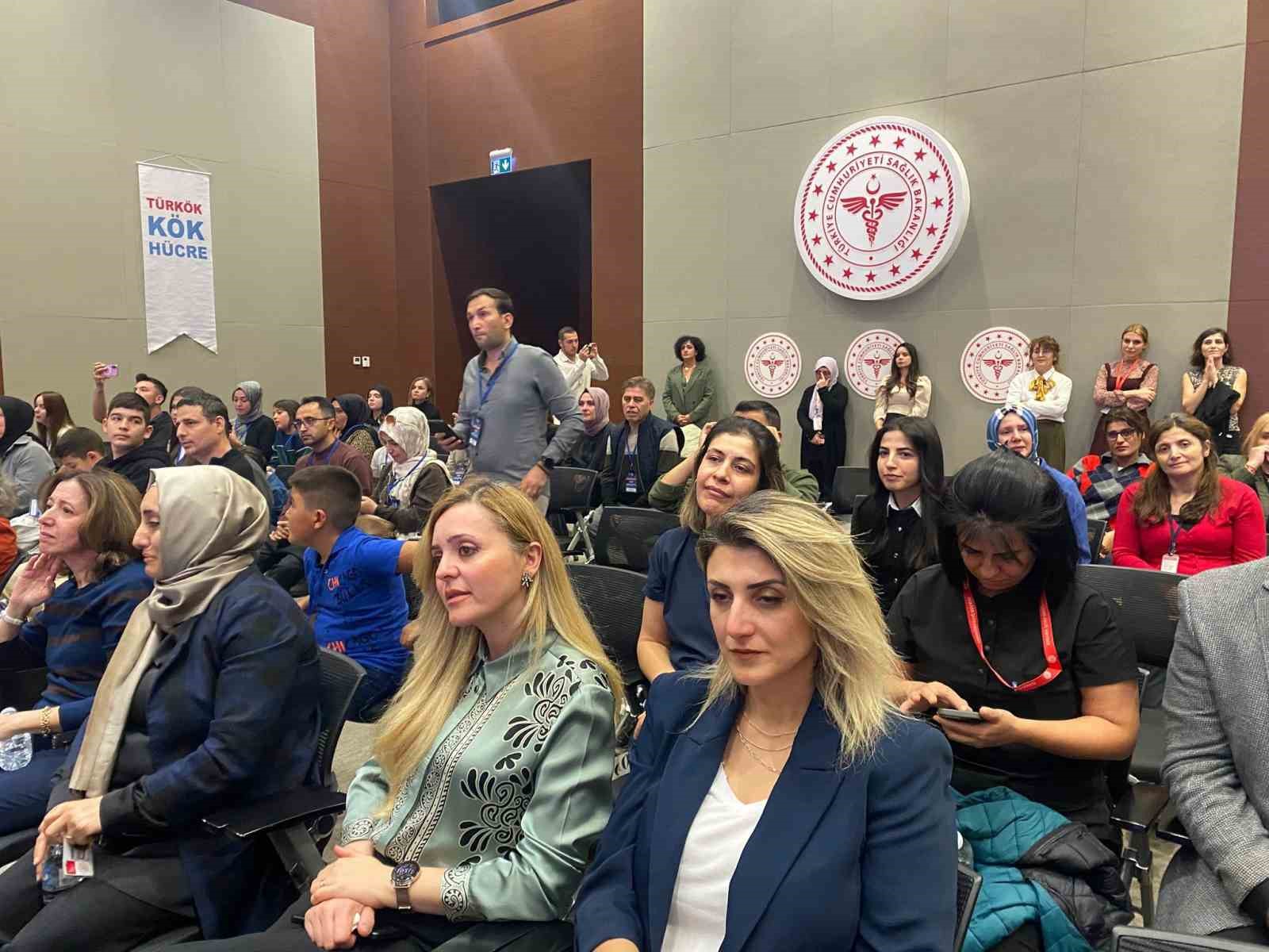 Bakan Memişoğlu: "TÜRKÖK aracılığıyla bugüne kadar 7 bin 500’den fazla hastamıza uygun kök hücre sağlanmıştır"