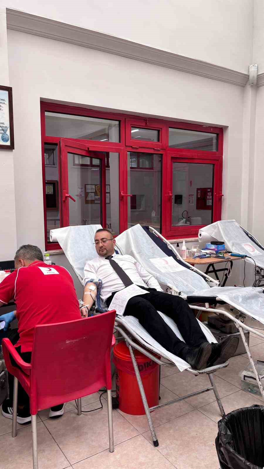 BEUN Denizcilik Fak&uuml;ltesi&rsquo;nde kan bağışı etkinliği d&uuml;zenlendi
