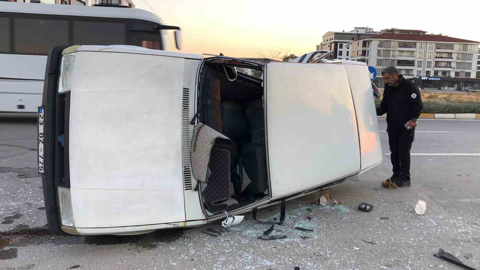 Elazığ’da trafik kazası: 2 yaralı