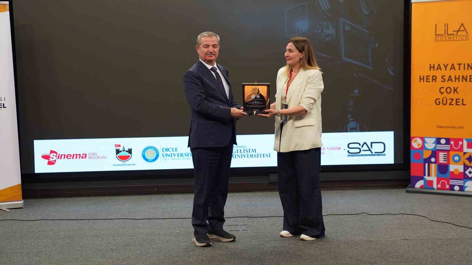 3. Uluslararası Dicle Belgesel ve Kısa Film Festivali Diyarbakır’da başladı
