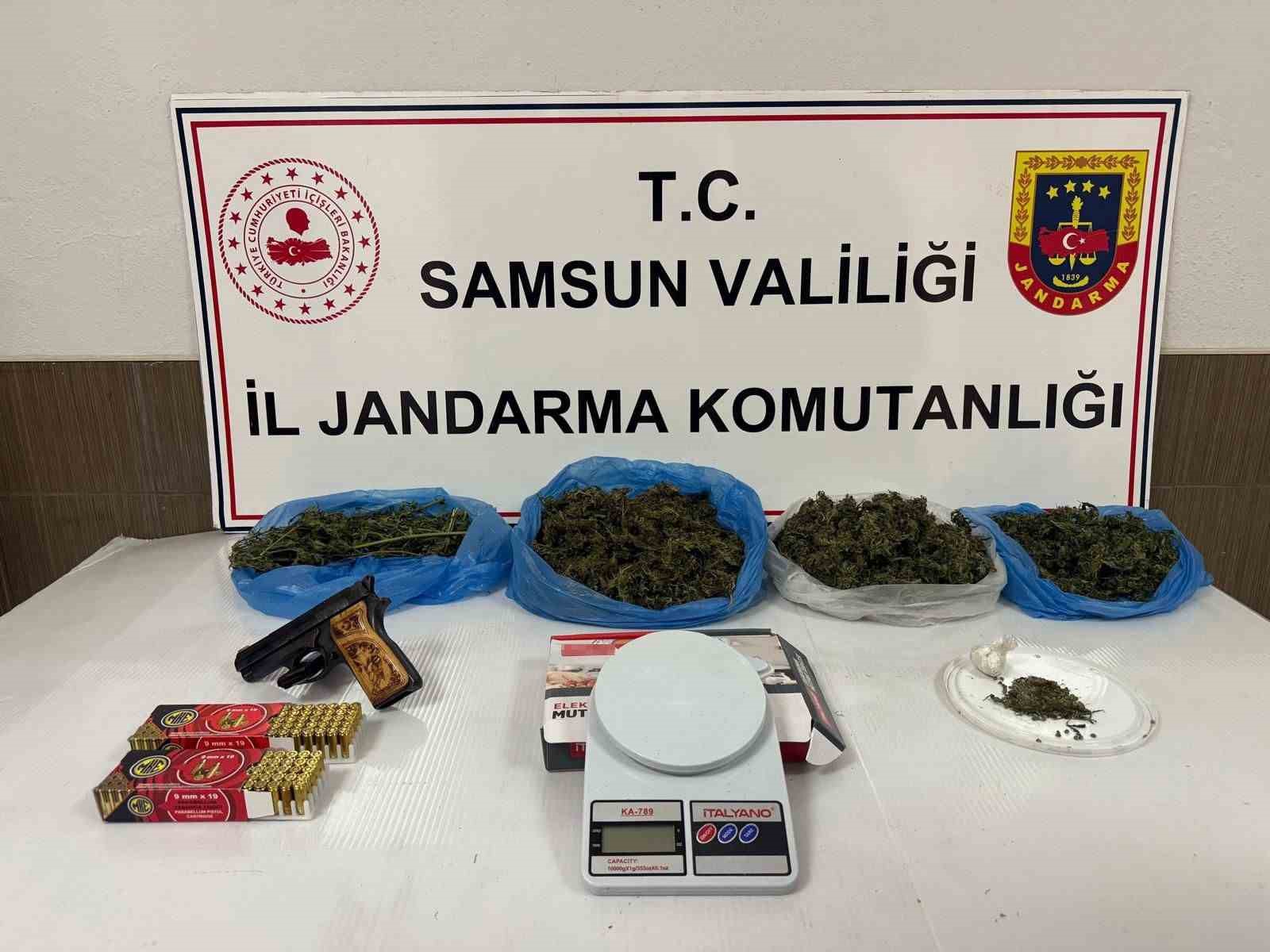 Samsun’da uyuşturucu ve kaçak silah operasyonları: 3 gözaltı