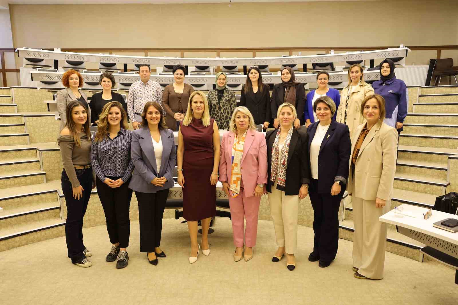 Hasan Kalyoncu &Uuml;niversitesi&rsquo;nde GİKAD &Uuml;yelerine Y&ouml;nelik "Eğiticinin Eğitimi" programı ger&ccedil;ekleştirildi
