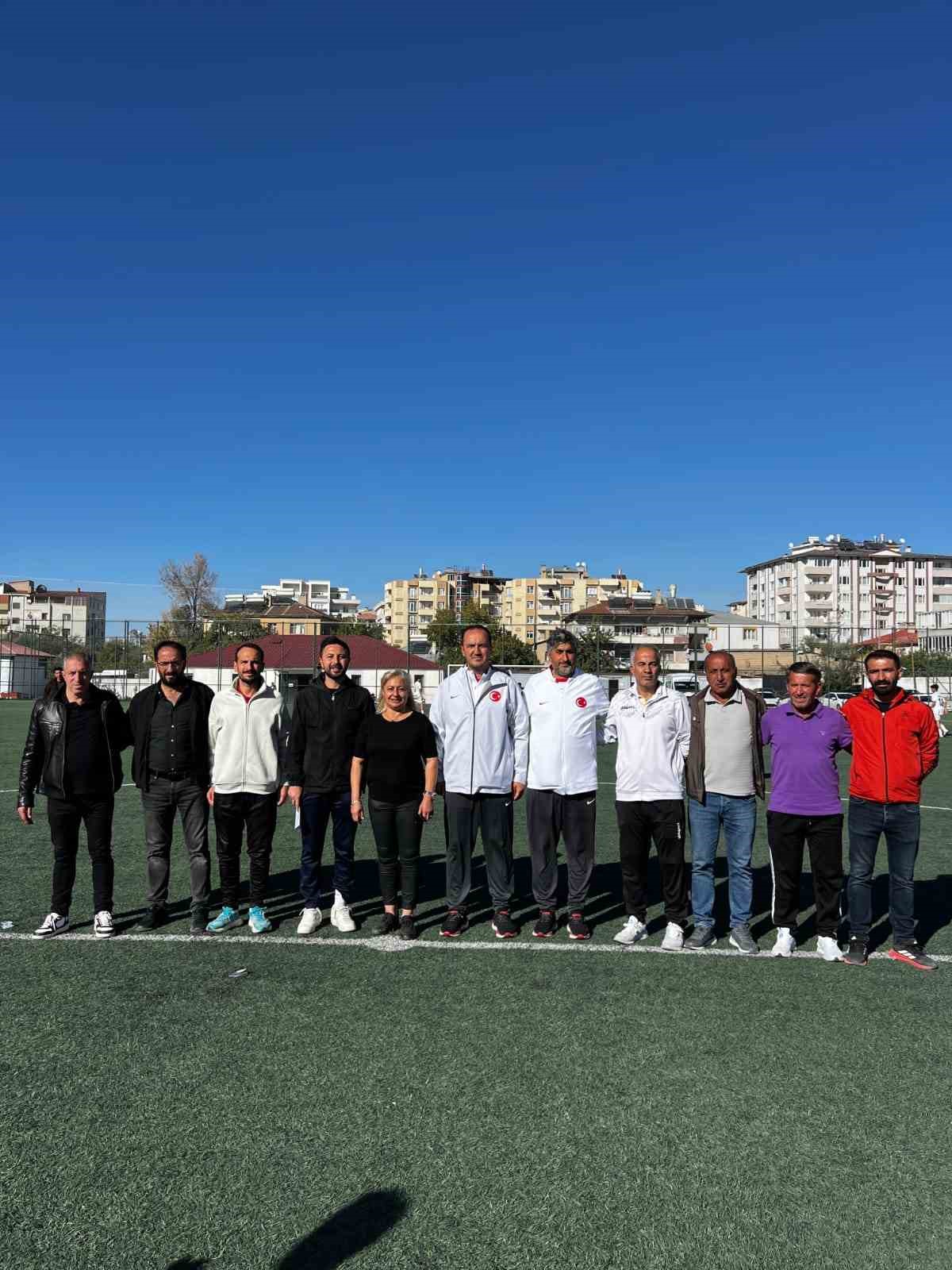 TFF U14 gen&ccedil; milli se&ccedil;meleri Van&rsquo;da yapıldı
