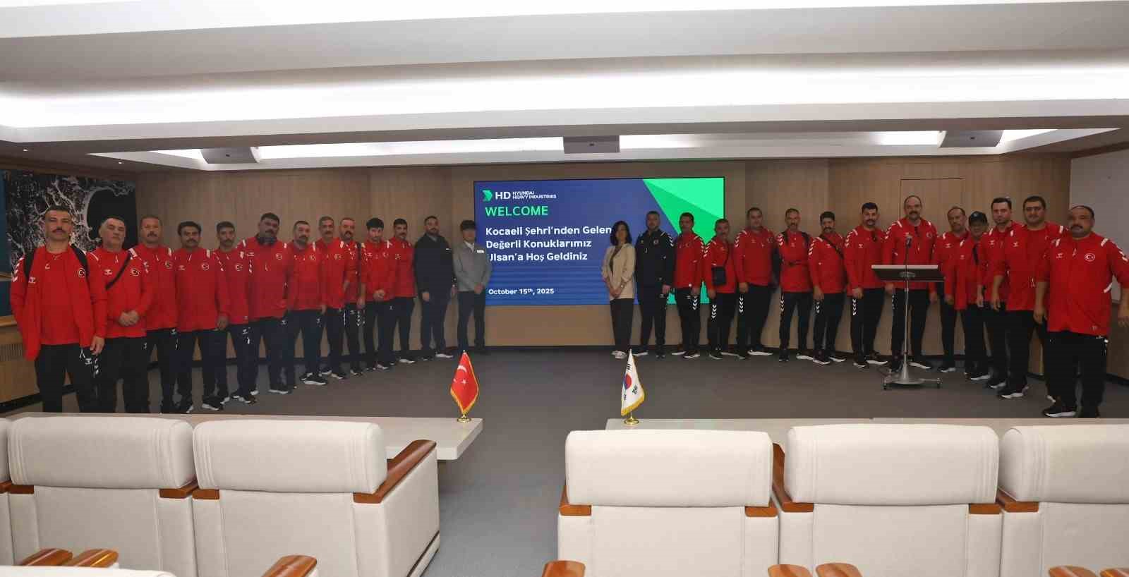 Büyükşehir Mehteri, festival için Ulsan’da
