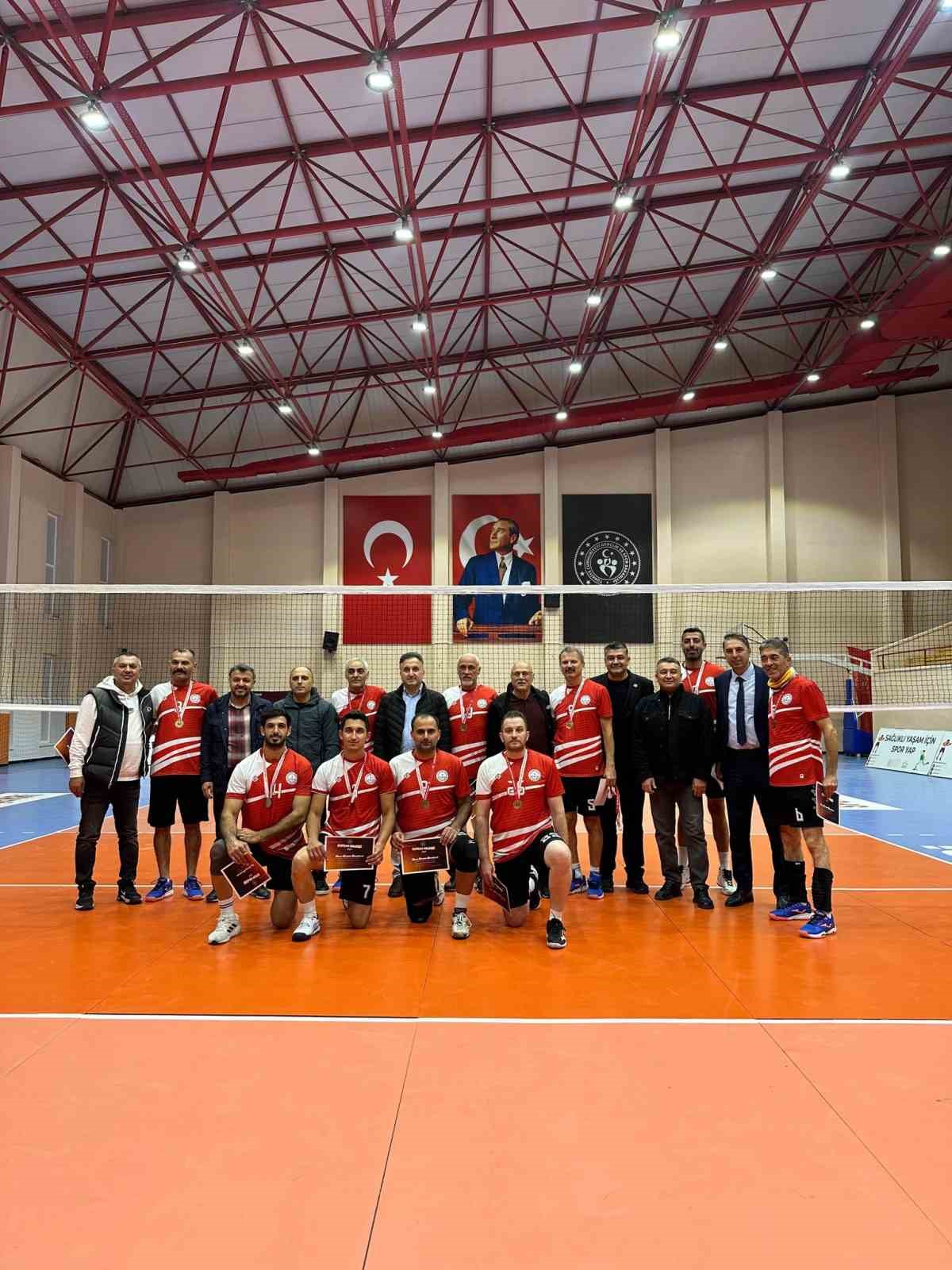 Kamuda voleybolun zirvesi belli oldu
