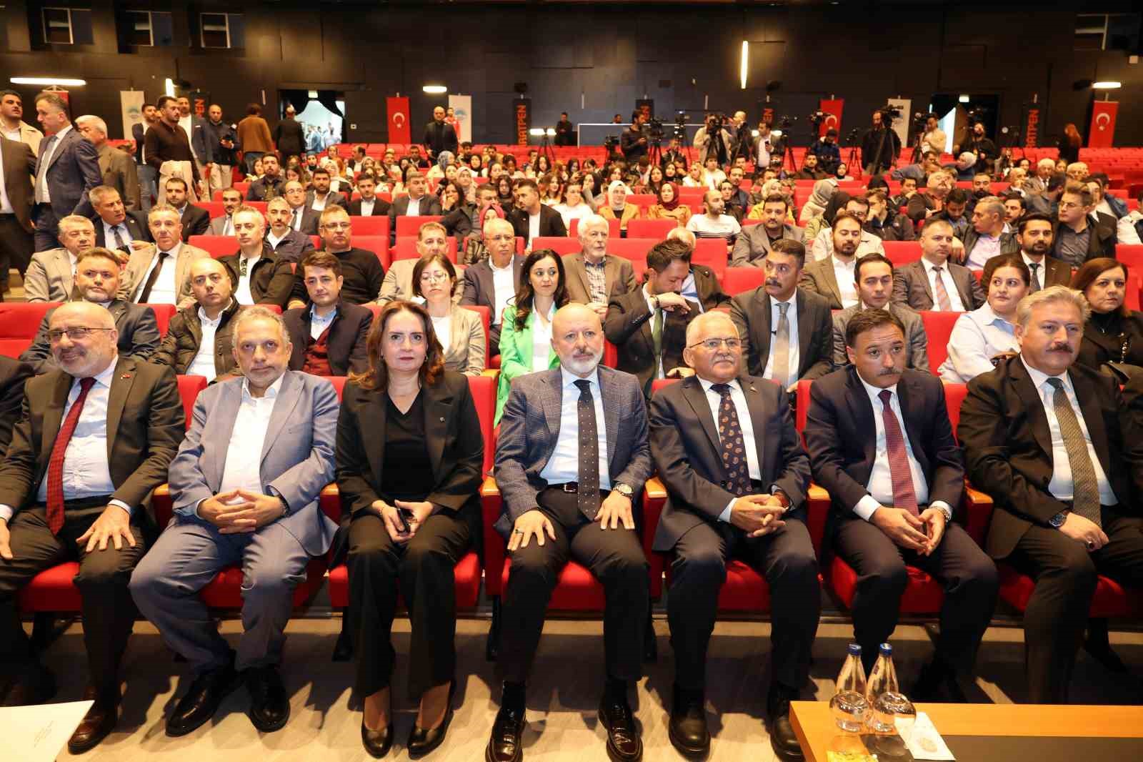 Başkan Yalçın: "Kentsel dönüşümün kalbinde insan var"