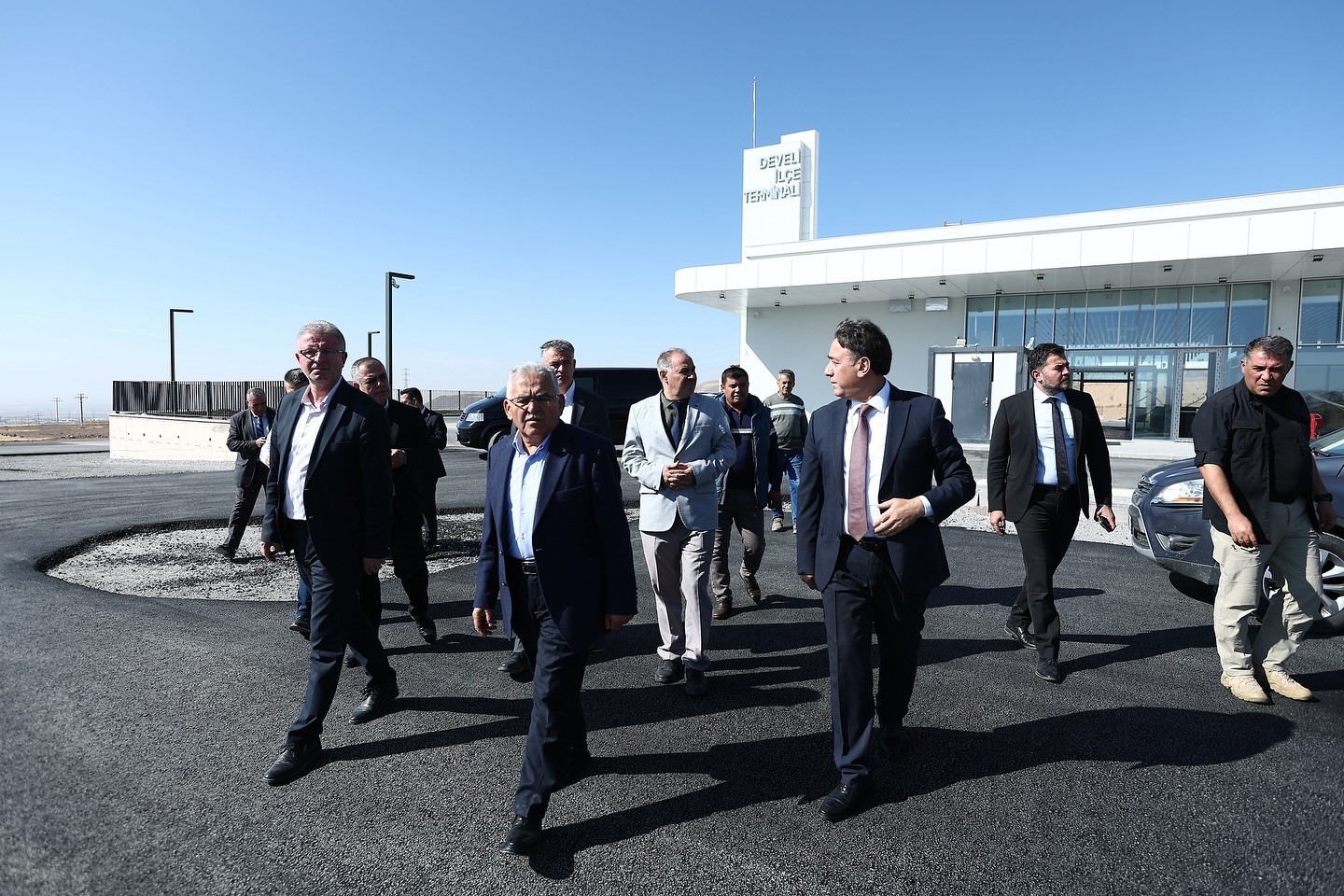 Başkan Büyükkılıç, 100 milyon TL’lik yatırımla Develi’ye kazandırılan Yeni Terminal Binasını inceledi