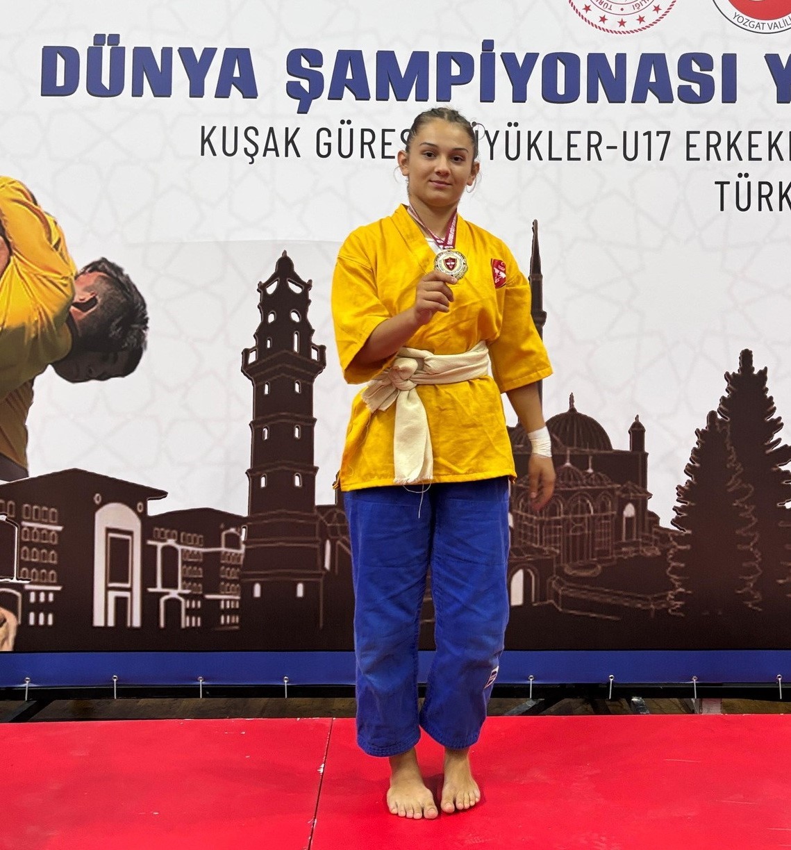Salihlili Merve Çınar, Türkiye Şampiyonu oldu
