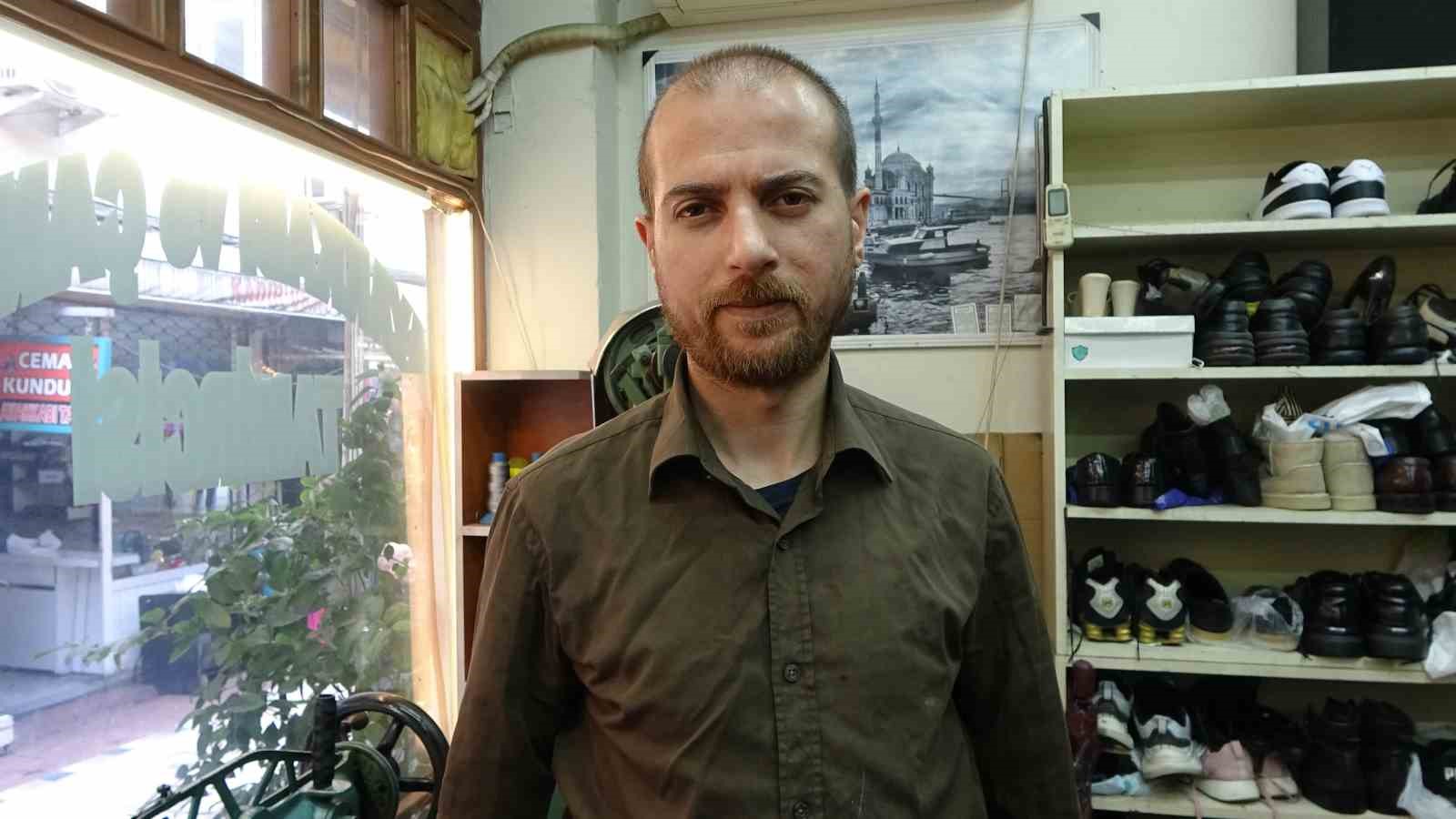 Soğuk hava ayakkabı tamircilerinde mesaiyi ikiye katladı