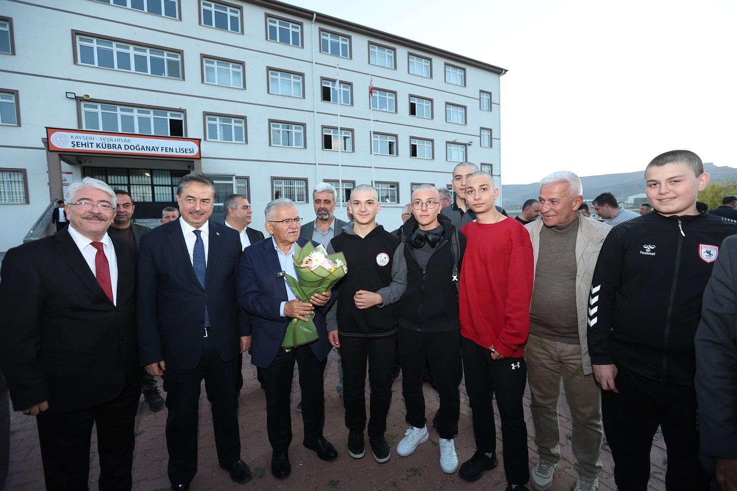 B&uuml;y&uuml;kkılı&ccedil;&rsquo;tan Yeşilhisar&rsquo;daki katı atık transfer istasyonu ve fen lisesine ziyaret
