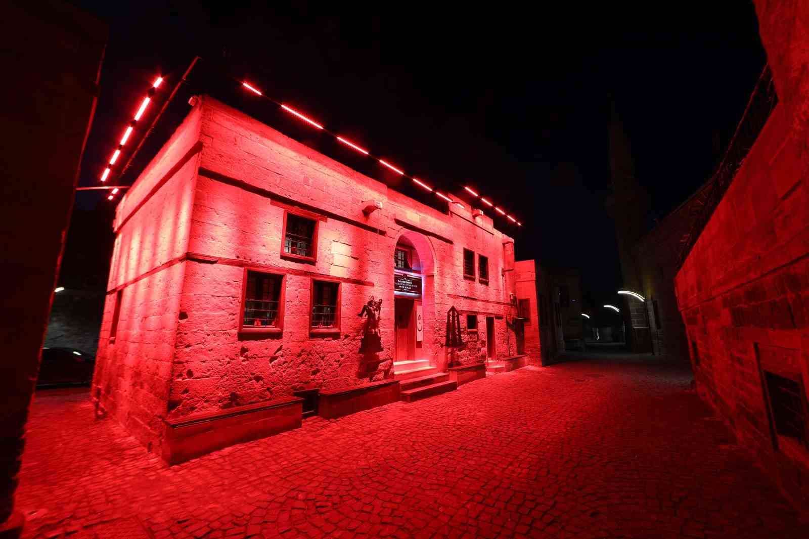 Talas&rsquo;ın &Ccedil;anakkale M&uuml;zesi&rsquo;nde 200 bininci ziyaret&ccedil;i
