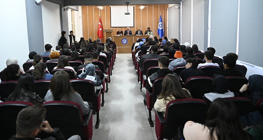 Rekt&ouml;r Prof. Dr. Savaş, Banaz MYO&rsquo;yu ziyaret etti
