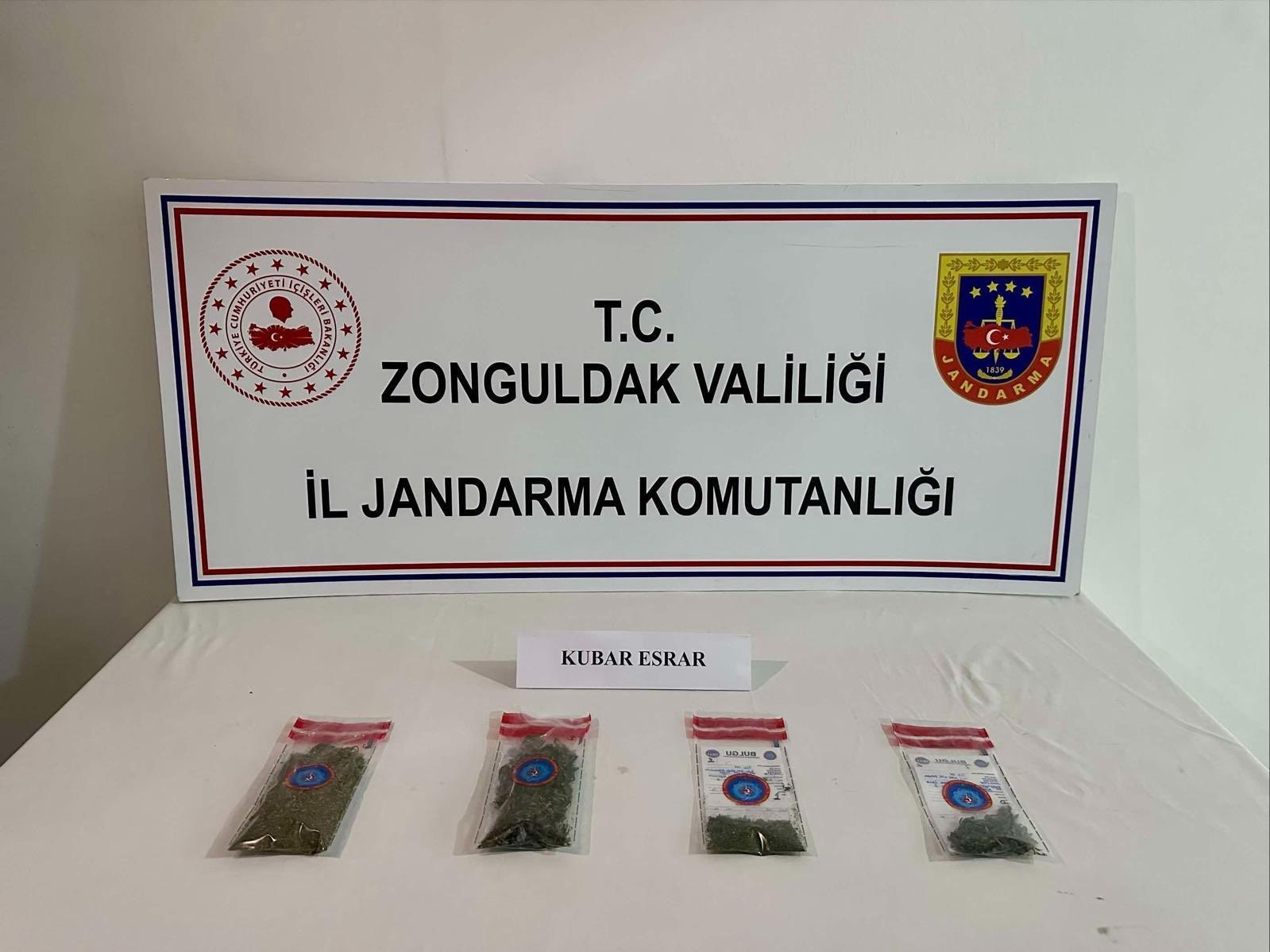 Zonguldak’ta jandarmadan narkotik operasyonu: 14 gözaltı