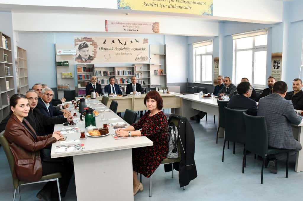 İmam hatip okullarıyla ilgili değerlendirme yapıldı
