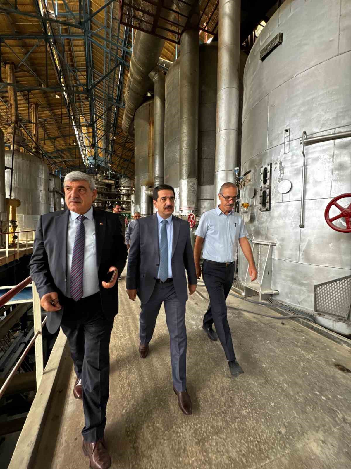 Üretim sezonu başlayan fabrikada moral ziyareti