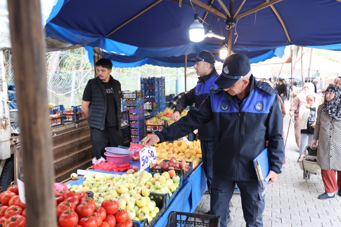 Kartepe’de pazar denetimi
