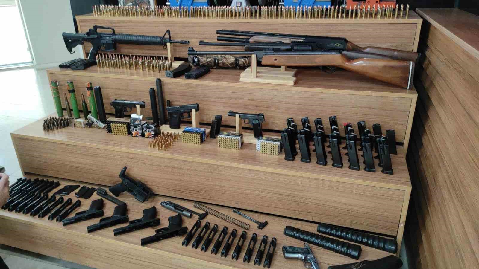 Silah kaçakçılığı operasyonu: 4 gözaltı