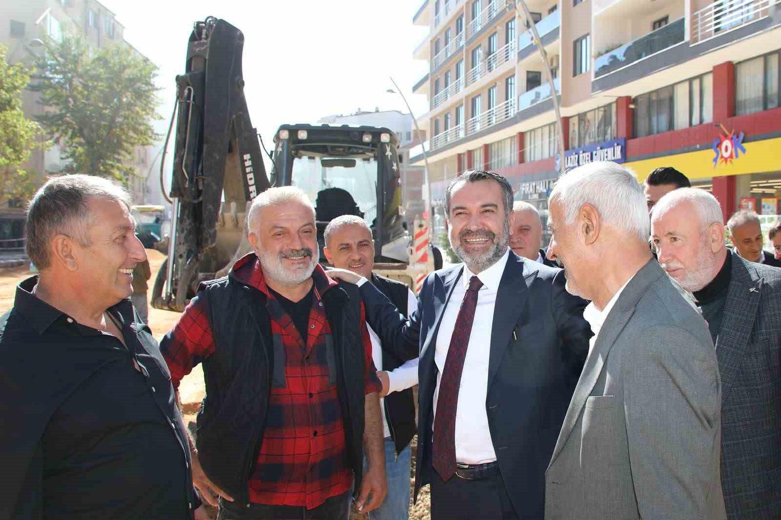 Başkan Şerifoğulları, "S&ouml;z verdiğimiz her şeyi yaptık, s&ouml;ylediğimiz her projeyi yatırıma d&ouml;n&uuml;şt&uuml;rd&uuml;k"
