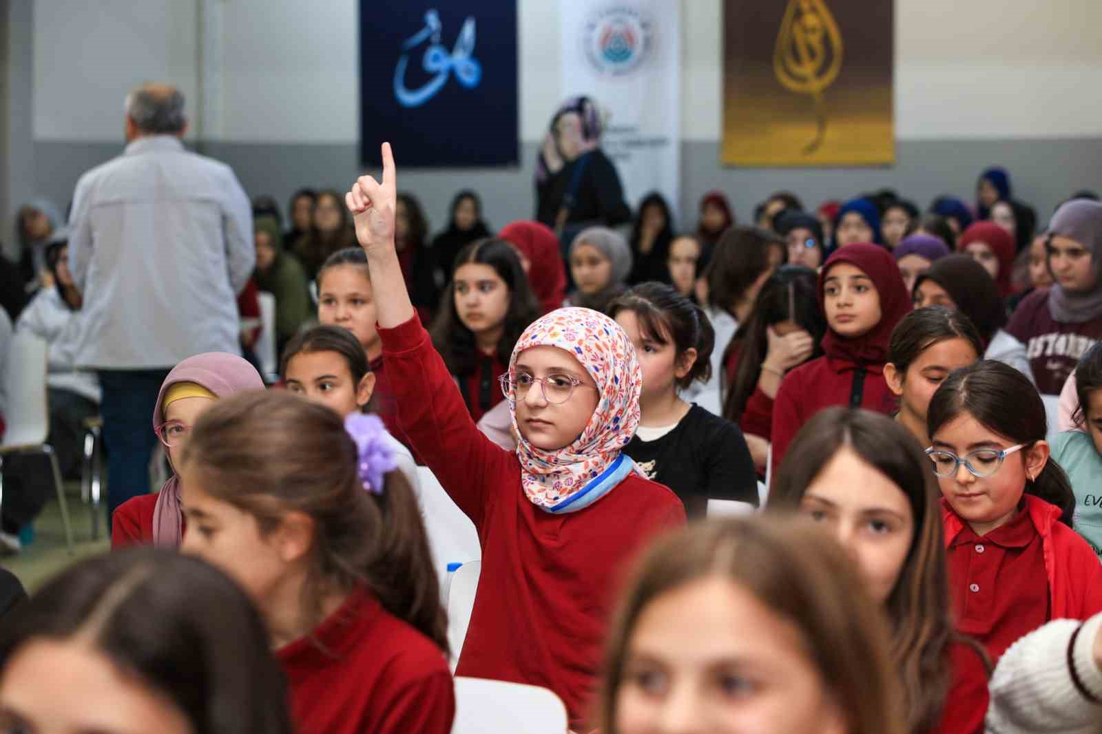 &Ouml;ğrencilere su tasarrufunun &ouml;nemini anlattılar
